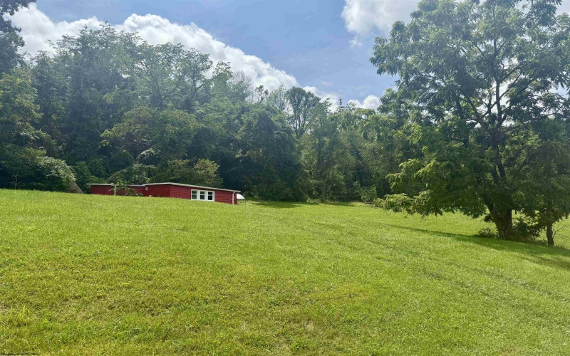 542 Brushy Fork Road, Bridgeport, West Virginia 26330, 3 Bedrooms Bedrooms, 8 Rooms Rooms,2 BathroomsBathrooms,Single Family Detached,For Sale,Brushy Fork,10160736