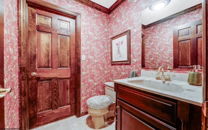 14 Greentree Drive, Morgantown, West Virginia 26508, 5 Bedrooms Bedrooms, 9 Rooms Rooms,2 BathroomsBathrooms,Single Family Detached,For Sale,Greentree,10160760