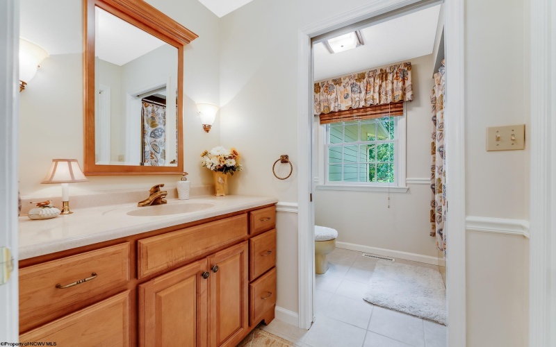 14 Greentree Drive, Morgantown, West Virginia 26508, 5 Bedrooms Bedrooms, 9 Rooms Rooms,2 BathroomsBathrooms,Single Family Detached,For Sale,Greentree,10160760