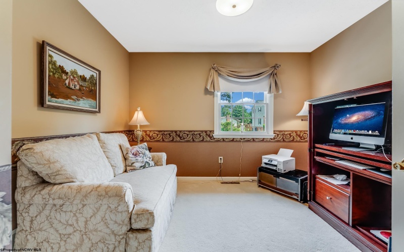 14 Greentree Drive, Morgantown, West Virginia 26508, 5 Bedrooms Bedrooms, 9 Rooms Rooms,2 BathroomsBathrooms,Single Family Detached,For Sale,Greentree,10160760