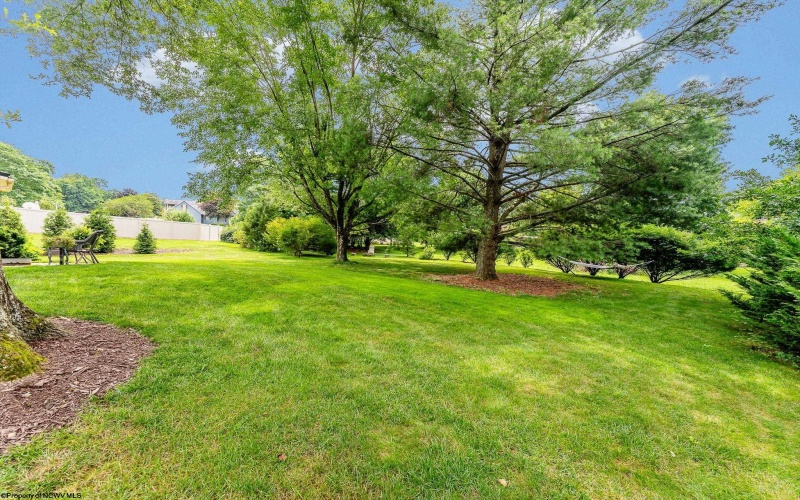 14 Greentree Drive, Morgantown, West Virginia 26508, 5 Bedrooms Bedrooms, 9 Rooms Rooms,2 BathroomsBathrooms,Single Family Detached,For Sale,Greentree,10160760