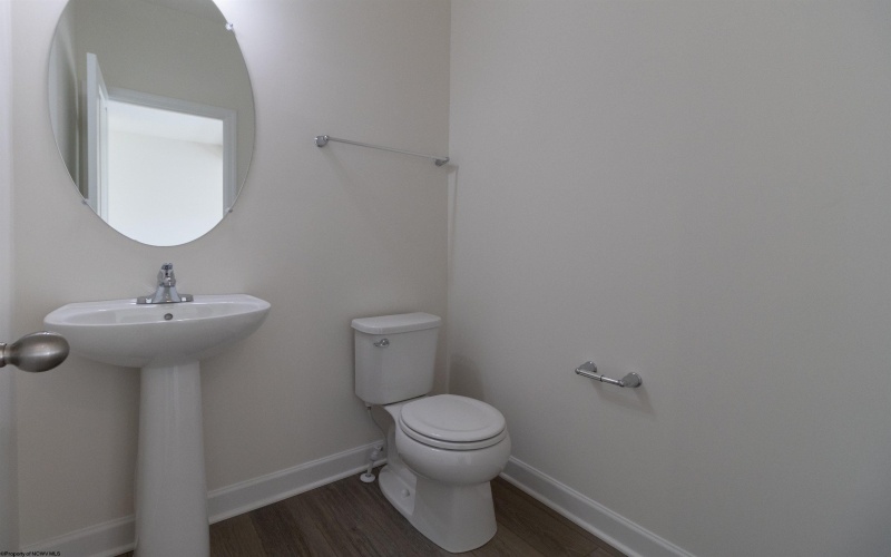 41 Dover Court, Bridgeport, West Virginia 26330, 3 Bedrooms Bedrooms, 7 Rooms Rooms,4 BathroomsBathrooms,Residential Rentals,For Rent,Dover,10160747