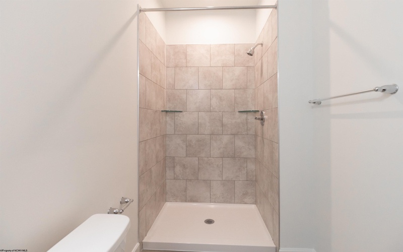 41 Dover Court, Bridgeport, West Virginia 26330, 3 Bedrooms Bedrooms, 7 Rooms Rooms,4 BathroomsBathrooms,Residential Rentals,For Rent,Dover,10160747