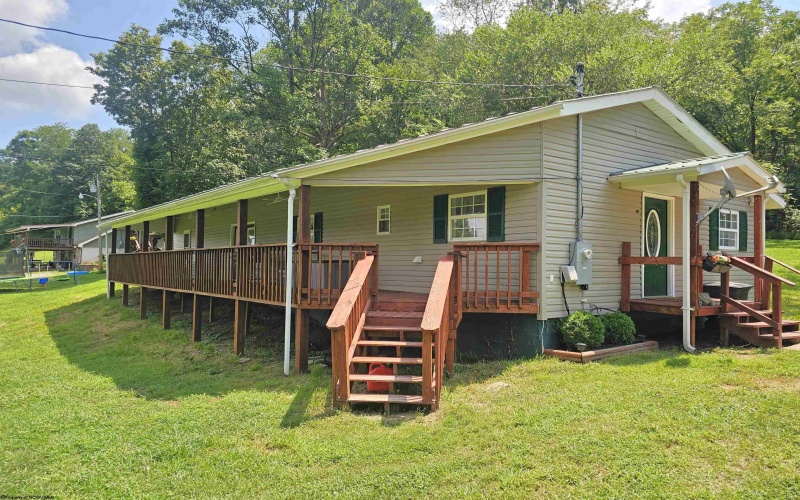216 Everson Road, Fairmont, West Virginia 26554, 3 Bedrooms Bedrooms, 6 Rooms Rooms,2 BathroomsBathrooms,Single Family Detached,For Sale,Everson,10160759
