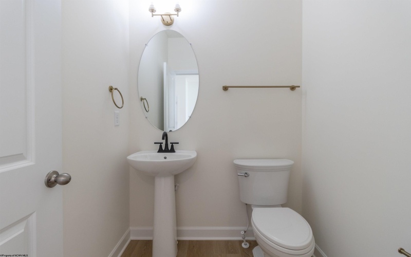 43 Dover Court, Bridgeport, West Virginia 26330-0000, 4 Bedrooms Bedrooms, 7 Rooms Rooms,4 BathroomsBathrooms,Residential Rentals,For Rent,Dover,10160755