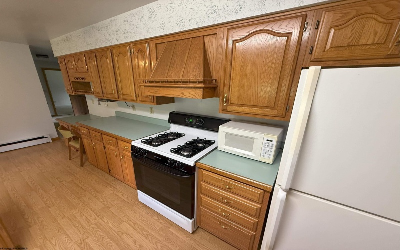 39 Barron Avenue, Elkins, West Virginia 26241, 3 Bedrooms Bedrooms, 6 Rooms Rooms,1 BathroomBathrooms,Single Family Detached,For Sale,Barron,10160752