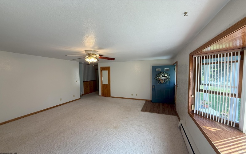 39 Barron Avenue, Elkins, West Virginia 26241, 3 Bedrooms Bedrooms, 6 Rooms Rooms,1 BathroomBathrooms,Single Family Detached,For Sale,Barron,10160752