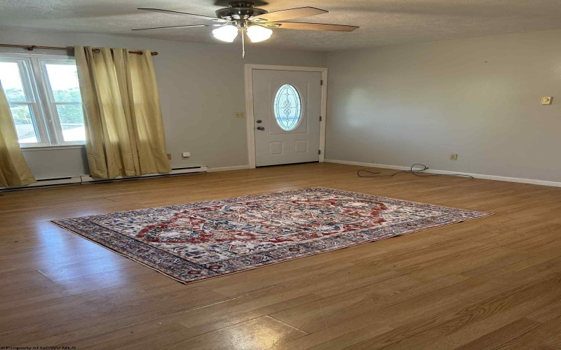 38 Upper Drive, Buckhannon, West Virginia 26201, 3 Bedrooms Bedrooms, 6 Rooms Rooms,2 BathroomsBathrooms,Single Family Detached,For Sale,Upper,10160744