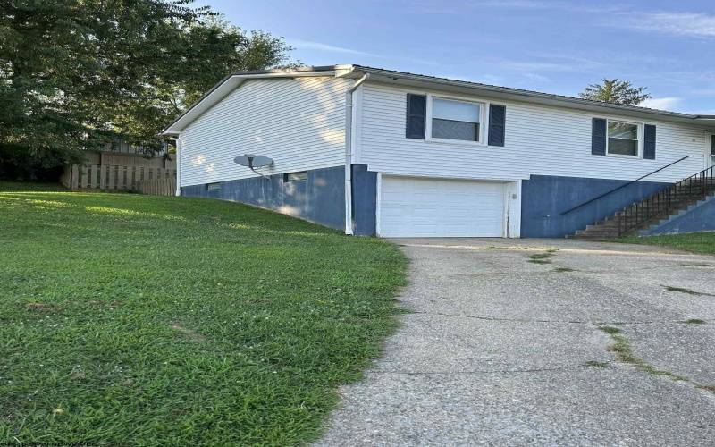 38 Upper Drive, Buckhannon, West Virginia 26201, 3 Bedrooms Bedrooms, 6 Rooms Rooms,2 BathroomsBathrooms,Single Family Detached,For Sale,Upper,10160744
