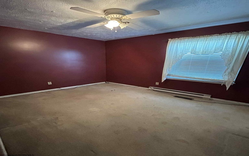 38 Upper Drive, Buckhannon, West Virginia 26201, 3 Bedrooms Bedrooms, 6 Rooms Rooms,2 BathroomsBathrooms,Single Family Detached,For Sale,Upper,10160744