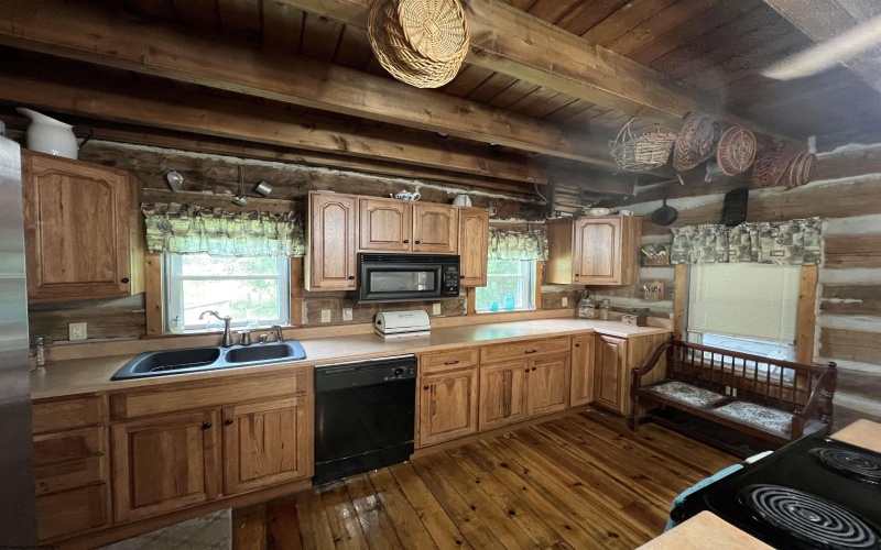 358 Marjorie Ann Drive, Buckhannon, West Virginia 26201, 3 Bedrooms Bedrooms, 6 Rooms Rooms,2 BathroomsBathrooms,Single Family Detached,For Sale,Marjorie Ann,10160746