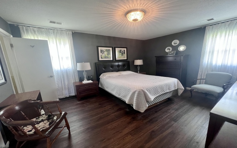 109 MountainView Drive, Elkins, West Virginia 26241, 3 Bedrooms Bedrooms, 10 Rooms Rooms,2 BathroomsBathrooms,Single Family Detached,For Sale,MountainView,10160763