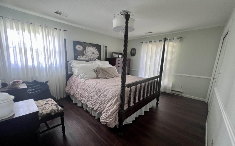 109 MountainView Drive, Elkins, West Virginia 26241, 3 Bedrooms Bedrooms, 10 Rooms Rooms,2 BathroomsBathrooms,Single Family Detached,For Sale,MountainView,10160763