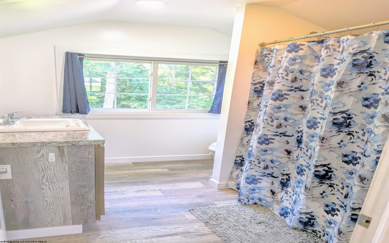 3467 Freedom Highway, Fairmont, West Virginia 26554, 3 Bedrooms Bedrooms, 6 Rooms Rooms,2 BathroomsBathrooms,Single Family Detached,For Sale,Freedom,10160761