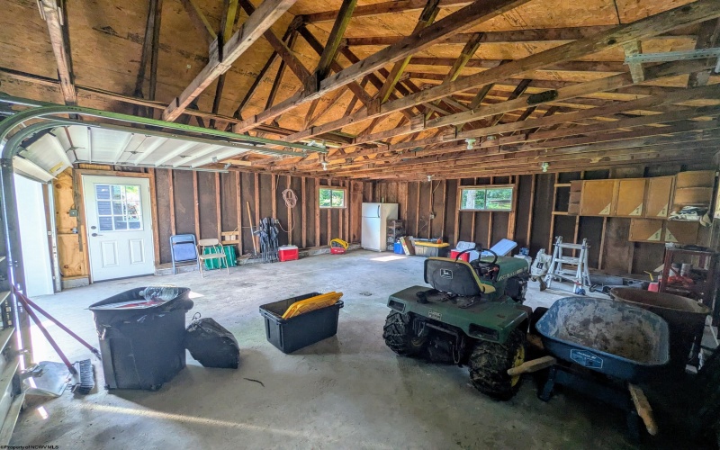 3467 Freedom Highway, Fairmont, West Virginia 26554, 3 Bedrooms Bedrooms, 6 Rooms Rooms,2 BathroomsBathrooms,Single Family Detached,For Sale,Freedom,10160761