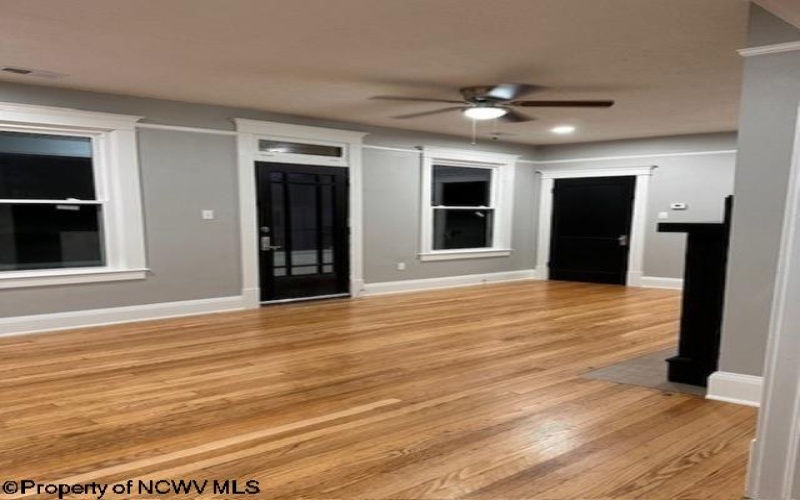124 Park Boulevard, Clarksburg, West Virginia 26301, ,Multi-unit/income,For Sale,Park,10160769