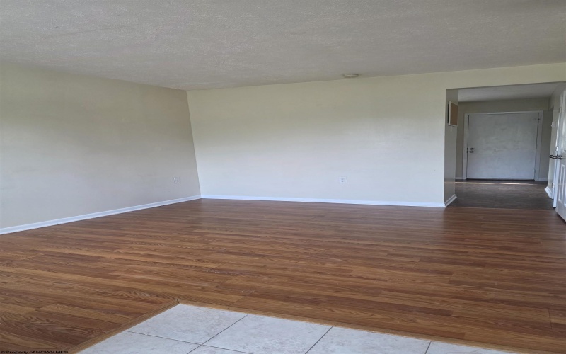 26 Pineview Drive, Reedsville, West Virginia 26547, 2 Bedrooms Bedrooms, 4 Rooms Rooms,1 BathroomBathrooms,Residential Rentals,For Rent,Pineview,10160777