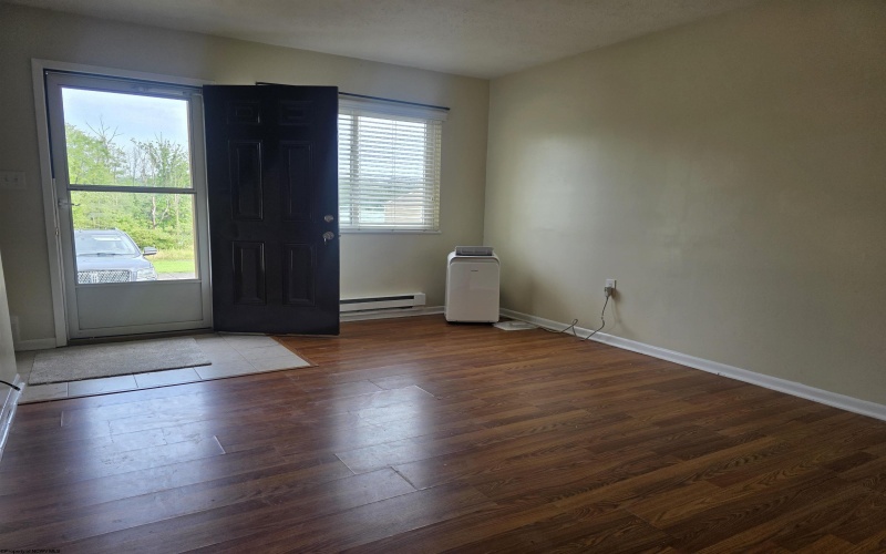 26 Pineview Drive, Reedsville, West Virginia 26547, 2 Bedrooms Bedrooms, 4 Rooms Rooms,1 BathroomBathrooms,Residential Rentals,For Rent,Pineview,10160777
