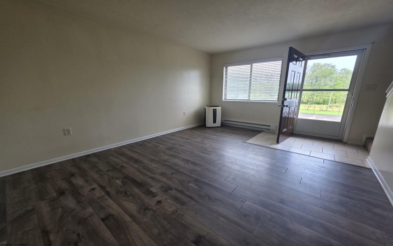 26 Pineview Drive, Reedsville, West Virginia 26547, 2 Bedrooms Bedrooms, 4 Rooms Rooms,1 BathroomBathrooms,Residential Rentals,For Rent,Pineview,10160778