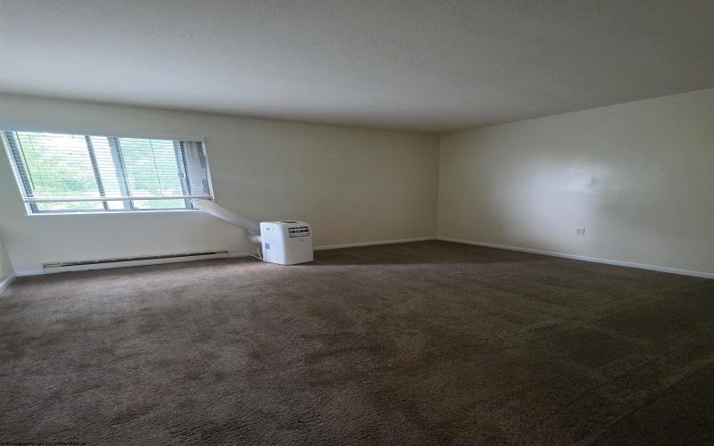 26 Pineview Drive, Reedsville, West Virginia 26547, 2 Bedrooms Bedrooms, 4 Rooms Rooms,1 BathroomBathrooms,Residential Rentals,For Rent,Pineview,10160778