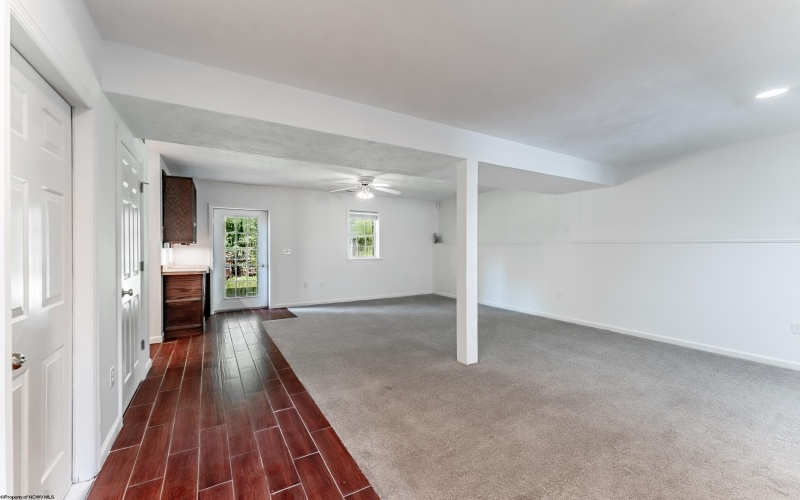 2062 Pinecrest Drive, Morgantown, West Virginia 26505, 4 Bedrooms Bedrooms, 9 Rooms Rooms,3 BathroomsBathrooms,Single Family Detached,For Sale,Pinecrest,10160765