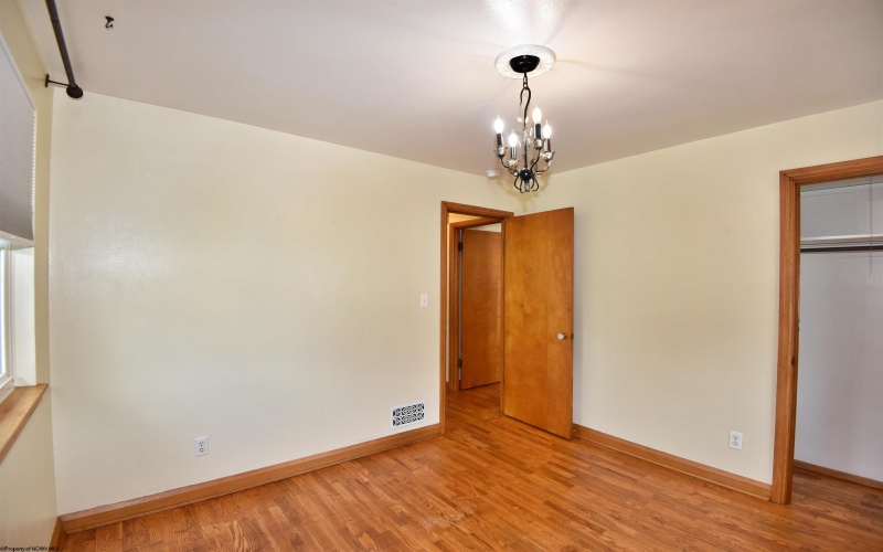 144 Seneca Drive, Clarksburg, West Virginia 26301, 3 Bedrooms Bedrooms, 6 Rooms Rooms,2 BathroomsBathrooms,Single Family Detached,For Sale,Seneca,10160771