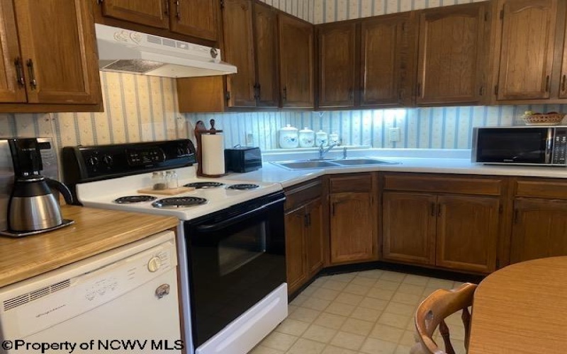 335 Old Davisson Run Road, Clarksburg, West Virginia 26301-7340, 3 Bedrooms Bedrooms, 7 Rooms Rooms,1 BathroomBathrooms,Single Family Detached,For Sale,Old Davisson Run,10160773