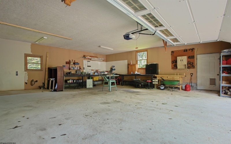 297 White Oak Road, Montrose, West Virginia 26283, 4 Bedrooms Bedrooms, 11 Rooms Rooms,2 BathroomsBathrooms,Single Family Detached,For Sale,White Oak,10160810