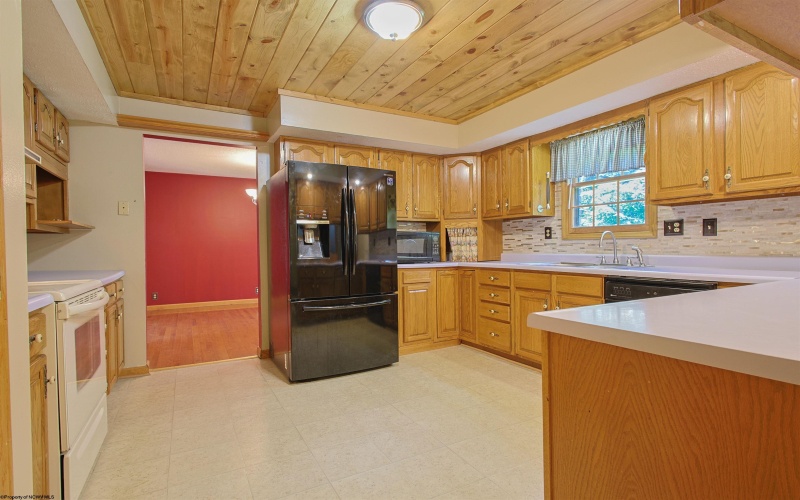 297 White Oak Road, Montrose, West Virginia 26283, 4 Bedrooms Bedrooms, 11 Rooms Rooms,2 BathroomsBathrooms,Single Family Detached,For Sale,White Oak,10160810