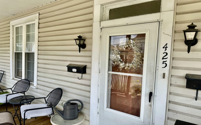421 Ash Street, Morgantown, West Virginia 26501, ,Multi-unit/income,For Sale,Ash,10160803