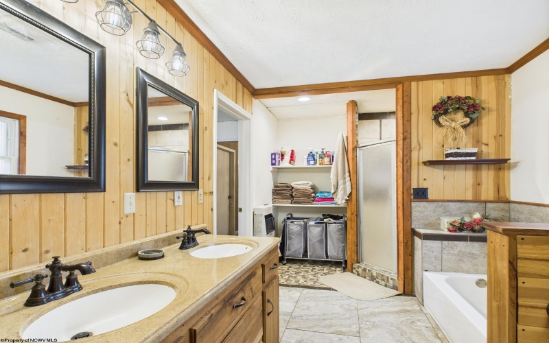 146 Granville Lane, Buckhannon, West Virginia 26201, 4 Bedrooms Bedrooms, 10 Rooms Rooms,2 BathroomsBathrooms,Single Family Detached,For Sale,Granville,10160805