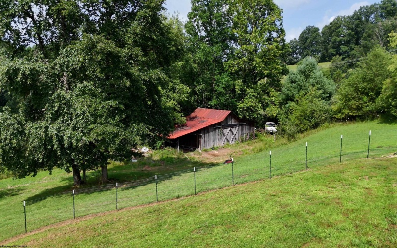 146 Granville Lane, Buckhannon, West Virginia 26201, 4 Bedrooms Bedrooms, 10 Rooms Rooms,2 BathroomsBathrooms,Single Family Detached,For Sale,Granville,10160805