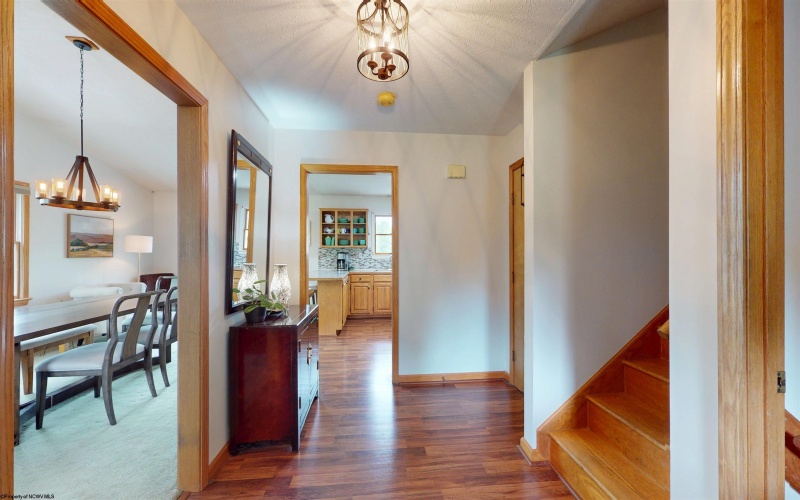 524 Kinney Street, Bridgeport, West Virginia 26554, 4 Bedrooms Bedrooms, 10 Rooms Rooms,3 BathroomsBathrooms,Single Family Detached,For Sale,Kinney,10159611