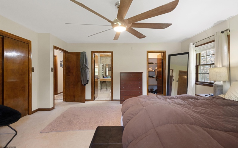 125 Ashford Drive, Bridgeport, West Virginia 26330, 3 Bedrooms Bedrooms, 7 Rooms Rooms,2 BathroomsBathrooms,Single Family Detached,For Sale,Ashford,10160802