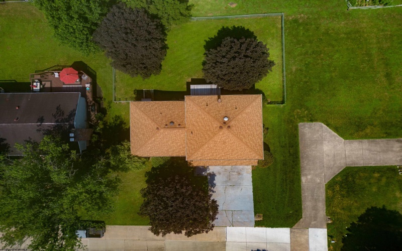 125 Ashford Drive, Bridgeport, West Virginia 26330, 3 Bedrooms Bedrooms, 7 Rooms Rooms,2 BathroomsBathrooms,Single Family Detached,For Sale,Ashford,10160802