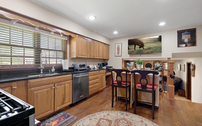 125 Ashford Drive, Bridgeport, West Virginia 26330, 3 Bedrooms Bedrooms, 7 Rooms Rooms,2 BathroomsBathrooms,Single Family Detached,For Sale,Ashford,10160802