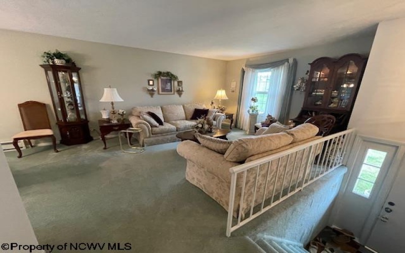 465 Main Street, Masontown, West Virginia 26542-0085, 2 Bedrooms Bedrooms, 6 Rooms Rooms,2 BathroomsBathrooms,Single Family Detached,For Sale,Main,10160787
