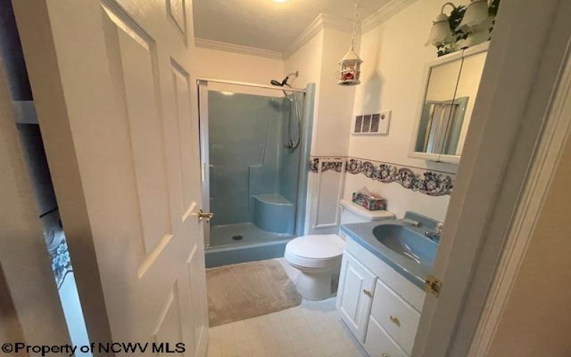 465 Main Street, Masontown, West Virginia 26542-0085, 2 Bedrooms Bedrooms, 6 Rooms Rooms,2 BathroomsBathrooms,Single Family Detached,For Sale,Main,10160787