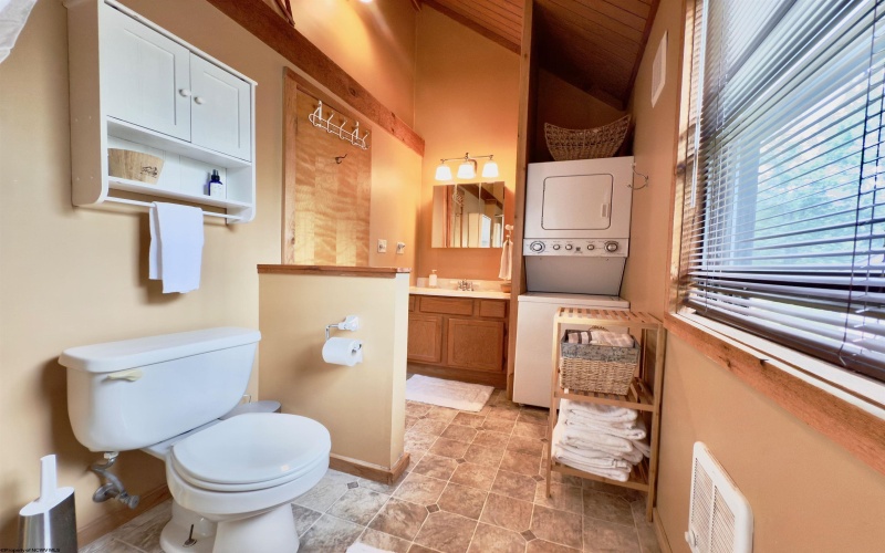 72 Red Squirrel Run, Davis, West Virginia 26260, 2 Bedrooms Bedrooms, 4 Rooms Rooms,1 BathroomBathrooms,Single Family Detached,For Sale,Red Squirrel,10160791