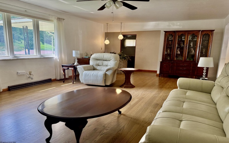 964 Coleman Avenue, Fairmont, West Virginia 26554, 3 Bedrooms Bedrooms, 8 Rooms Rooms,3 BathroomsBathrooms,Single Family Detached,For Sale,Coleman,10160788