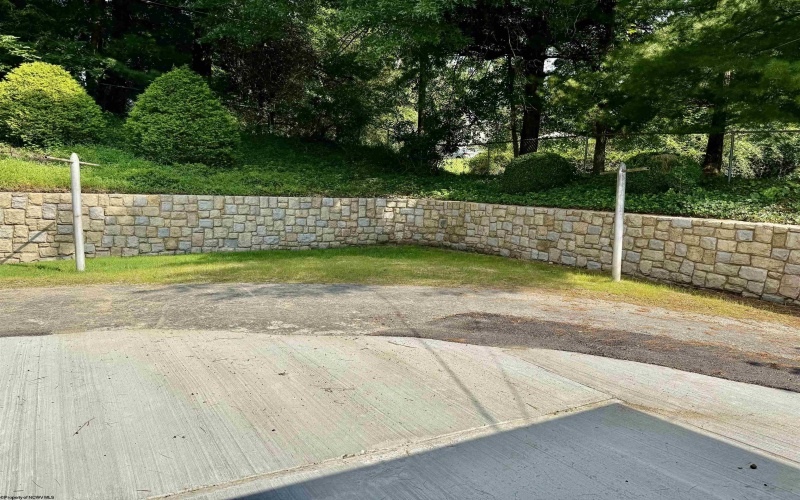 964 Coleman Avenue, Fairmont, West Virginia 26554, 3 Bedrooms Bedrooms, 8 Rooms Rooms,3 BathroomsBathrooms,Single Family Detached,For Sale,Coleman,10160788