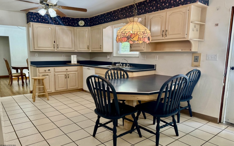 964 Coleman Avenue, Fairmont, West Virginia 26554, 3 Bedrooms Bedrooms, 8 Rooms Rooms,3 BathroomsBathrooms,Single Family Detached,For Sale,Coleman,10160788