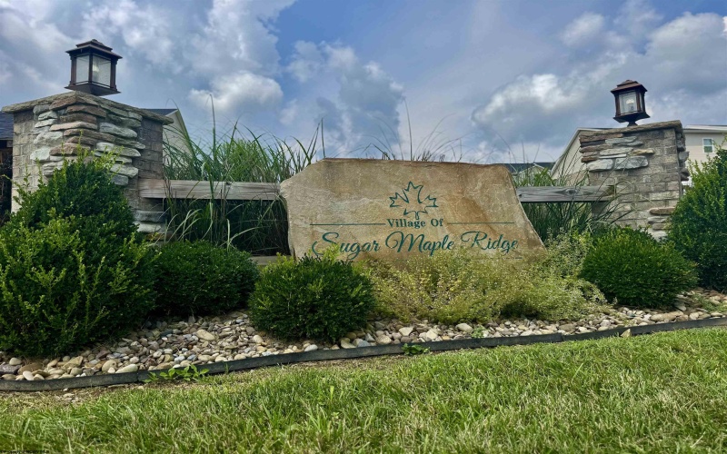 1202 Chinkapin Oak Trail, Morgantown, West Virginia 26501, 3 Bedrooms Bedrooms, 9 Rooms Rooms,2 BathroomsBathrooms,Single Family Detached,For Sale,Chinkapin Oak,10160798
