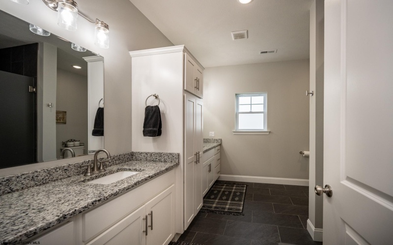 1202 Chinkapin Oak Trail, Morgantown, West Virginia 26501, 3 Bedrooms Bedrooms, 9 Rooms Rooms,2 BathroomsBathrooms,Single Family Detached,For Sale,Chinkapin Oak,10160798