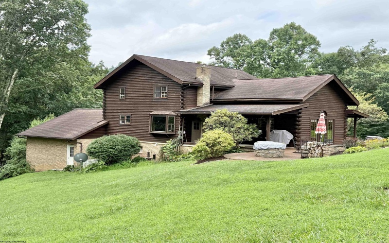86 Golden Ridge Road, Lumberport, West Virginia 26386, 4 Bedrooms Bedrooms, 8 Rooms Rooms,3 BathroomsBathrooms,Single Family Detached,For Sale,Golden Ridge,10160800