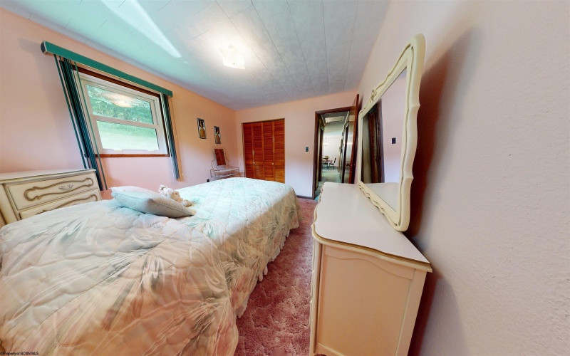 2838 Ice Street, Fairmont, West Virginia 26554, 3 Bedrooms Bedrooms, 6 Rooms Rooms,2 BathroomsBathrooms,Single Family Detached,For Sale,Ice,10160796