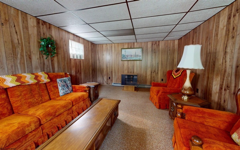 2838 Ice Street, Fairmont, West Virginia 26554, 3 Bedrooms Bedrooms, 6 Rooms Rooms,2 BathroomsBathrooms,Single Family Detached,For Sale,Ice,10160796