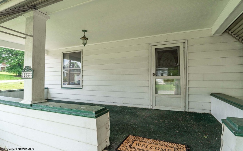 888 Riverview Drive, Morgantown, West Virginia 26505, 3 Bedrooms Bedrooms, 9 Rooms Rooms,1 BathroomBathrooms,Single Family Detached,For Sale,Riverview,10160799