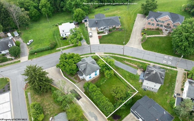 888 Riverview Drive, Morgantown, West Virginia 26505, 3 Bedrooms Bedrooms, 9 Rooms Rooms,1 BathroomBathrooms,Single Family Detached,For Sale,Riverview,10160799