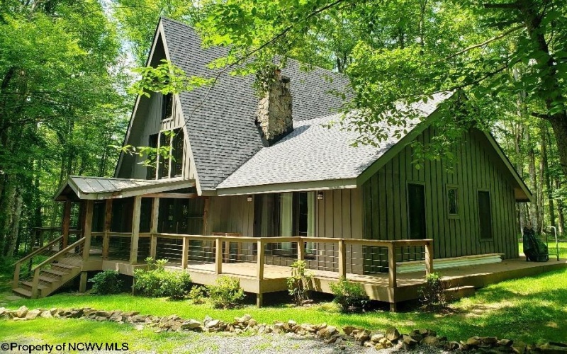 959 Lakeview Road, Davis, West Virginia 26260-0, 4 Bedrooms Bedrooms, 5 Rooms Rooms,4 BathroomsBathrooms,Single Family Detached,For Sale,Lakeview,10160795